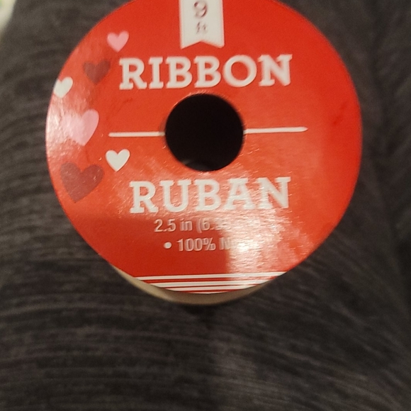 9 ft ribbon - Picture 1 of 2